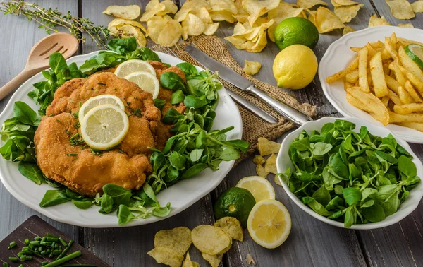 Schnitzel alemán — Foto de Stock