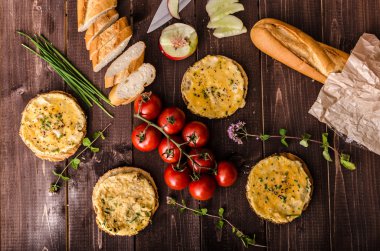 Mini omlet gevrek pasta