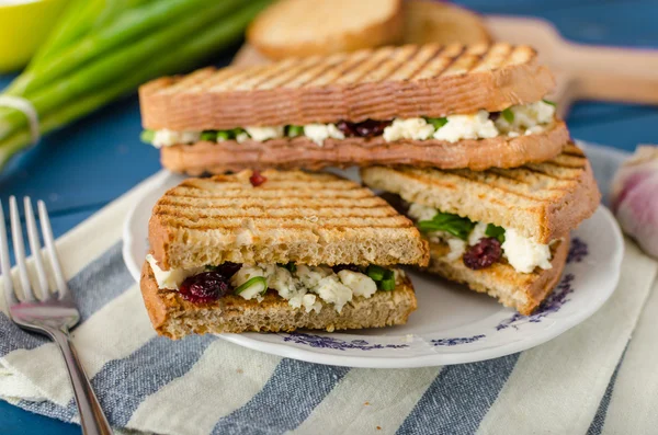 Sandwich with blue cheese and cranberries — Stock Photo, Image