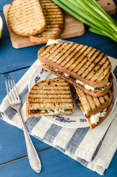 Sandwich with blue cheese and cranberries — Stock Photo, Image