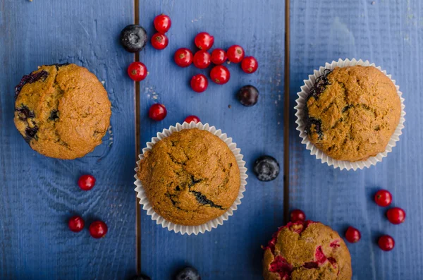 Muffin sani fatti in casa con frutta — Foto Stock