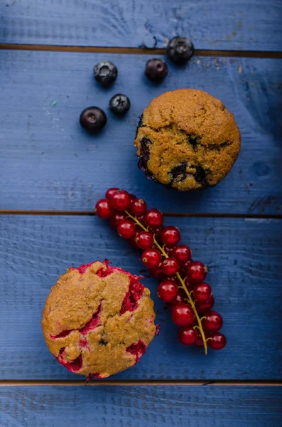 Muffin sani fatti in casa con frutta — Foto Stock