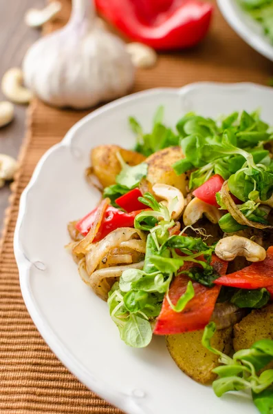 Summer potato salad — Stock Photo, Image