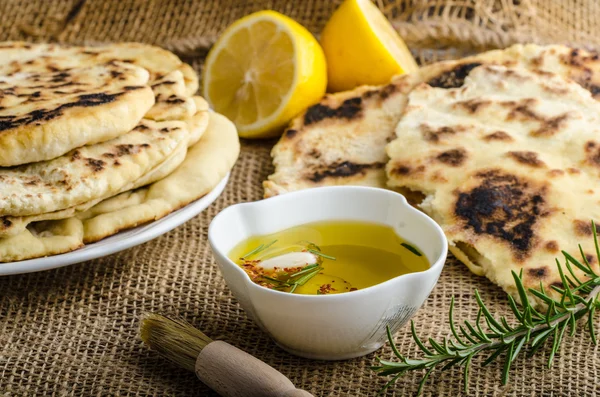 Naan pão indiano — Fotografia de Stock