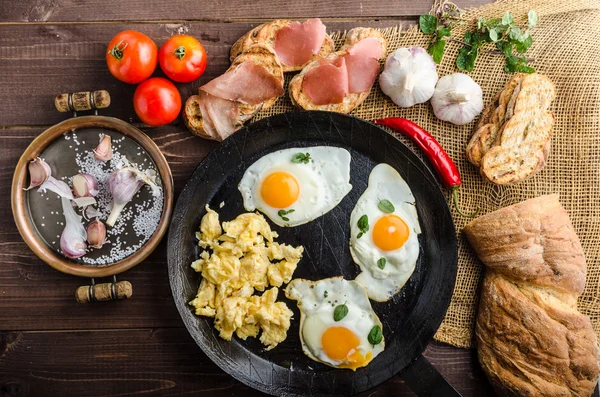 Full protein breakfast — Stock Photo, Image