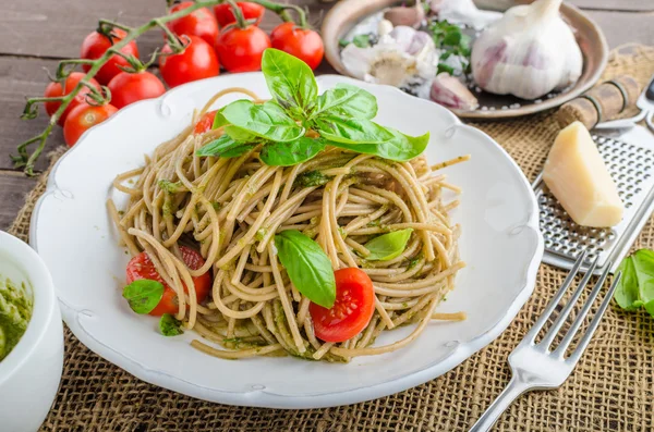 Pasta al pesto di Milano — Foto Stock