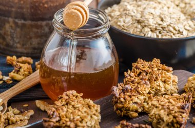 Pişmiş granola