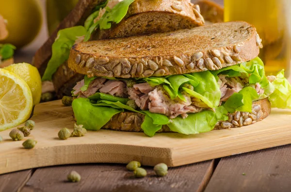 Tuna sandwich — Stock Photo, Image