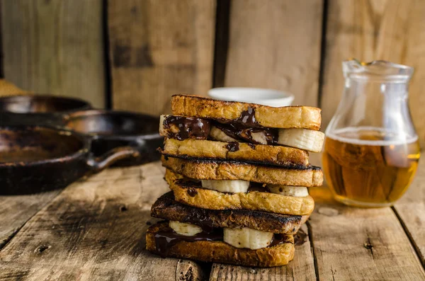 French toast ripieno di banana e cioccolato — Foto Stock