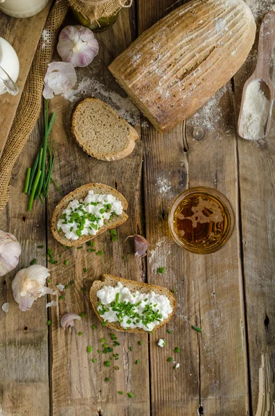 Homemade bread with spread — Stock Photo, Image