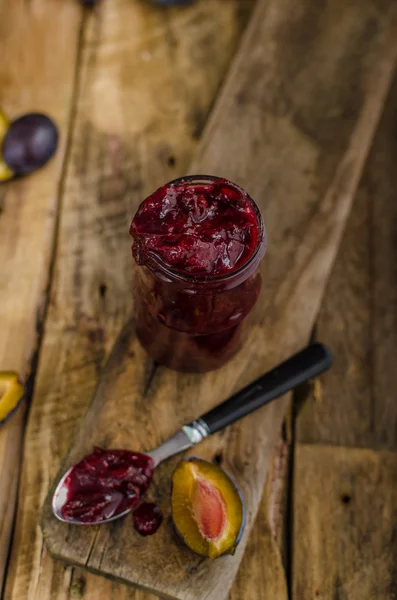 Domestic plum jam — Stock Photo, Image