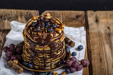 Büyük ev yapımı kek