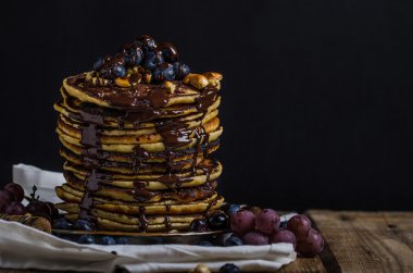 Büyük ev yapımı kek