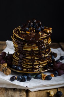 Büyük ev yapımı kek