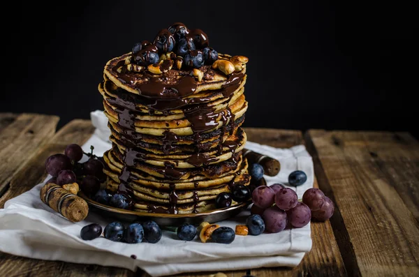 Grandes panquecas caseiras — Fotografia de Stock