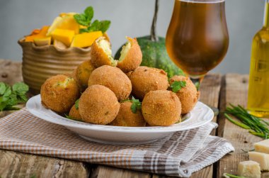 Ev yapımı patates kroket