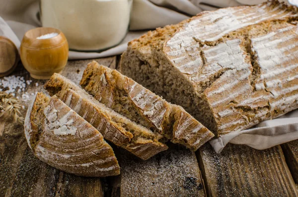 Σπιτικό ψωμί προζύμης — Φωτογραφία Αρχείου