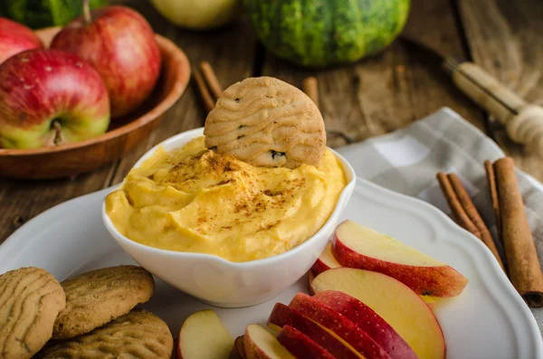 Græskar dip med kanel - Stock-foto