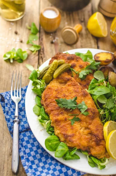 Wiener Schnitzel, deliziosa cotoletta — Foto Stock