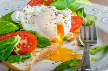 taze sağlıklı bir kahvaltı