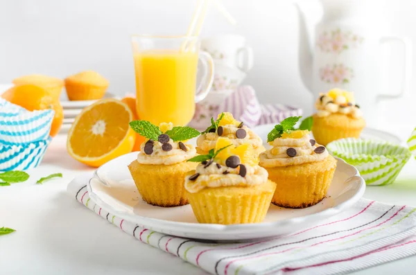 Fruit muffins homemade — Stock Photo, Image