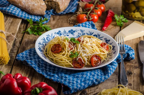 Italian pasta on wood board — Stock Photo, Image