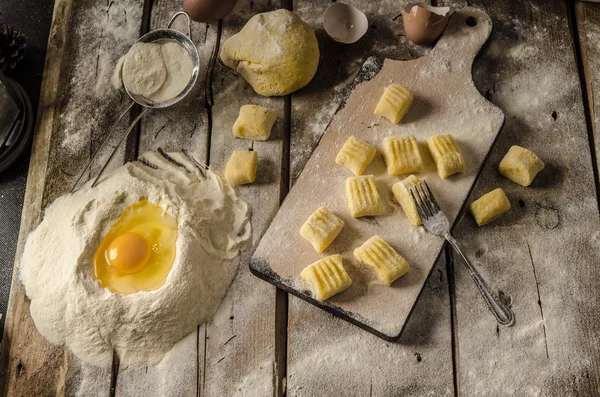 Homemade aardappel gnocchi — Stockfoto