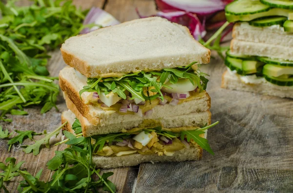 Healthy vegetarian sandwich — Stock Photo, Image