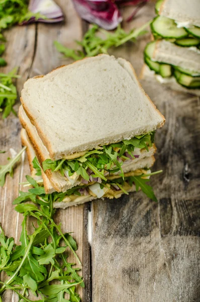 Healthy vegetarian sandwich — Stock Photo, Image