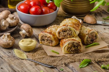 Sosis Roll lezzetli recepy