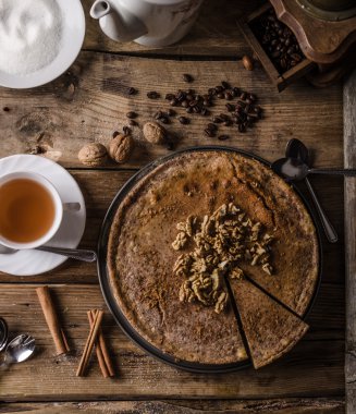 Tarçın ile ceviz cheesecake