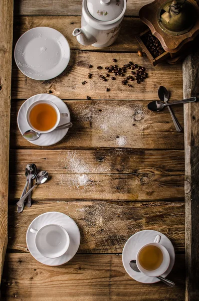 Mesa com café e chá — Fotografia de Stock