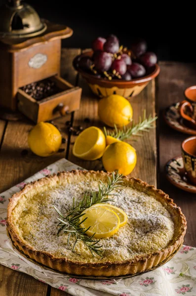 Gâteau au citron au romarin — Photo