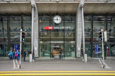 Lucerne tren istasyonu ön cephe