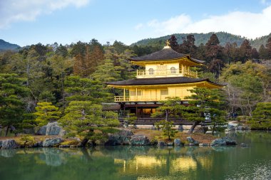 Kyoto, Japonya 'daki Kinkakuji Tapınağı (Altın Pavyon)