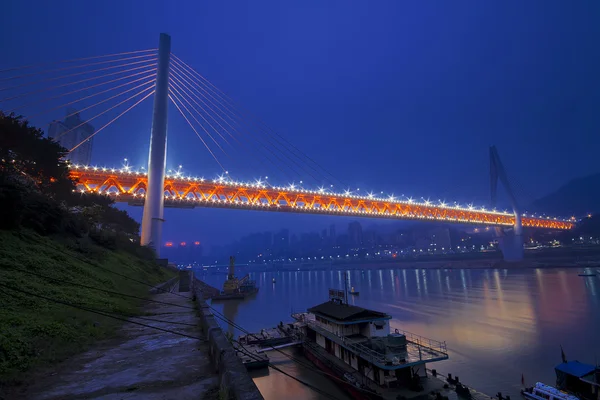 重庆双电缆桥架 — 图库照片