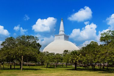 Mirisavatiya Dagoba Stupa, Anuradhapura, Sri Lanka