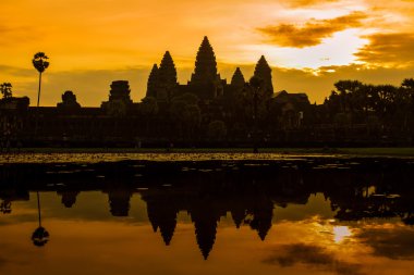 Angkor 'da gün doğumu