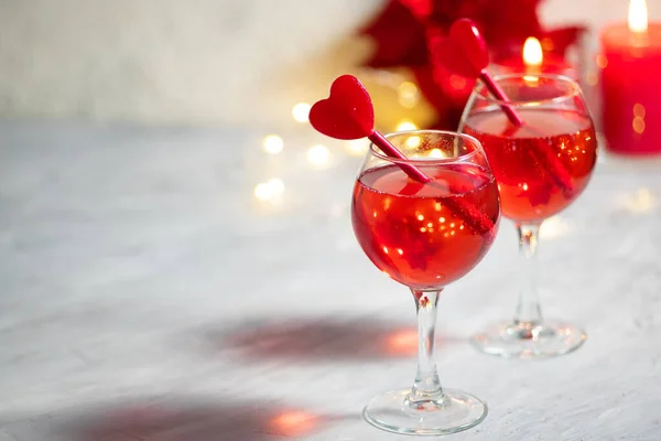Valentines day celebration with champagne mimosa drink cocktail — Stock Photo, Image