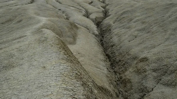 Canal Água Undulado Textura Seca Solo Vulcão Berca Mud Uma — Fotografia de Stock