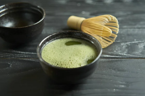 Verde Matcha Biologico Giapponese Ciotola Con Cucchiaio Chashaku Frusta Bambù Fotografia Stock