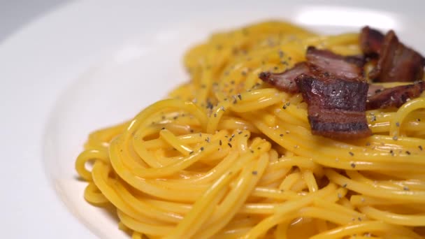 Spaghettis Carbonara Plat Pâtes Traditionnel Culture Italienne Base Jaune Oeuf — Video