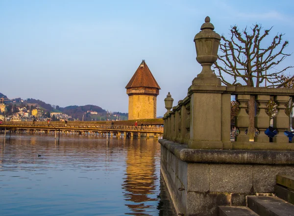 Chapel Bridge  at dusk — Stock Photo, Image