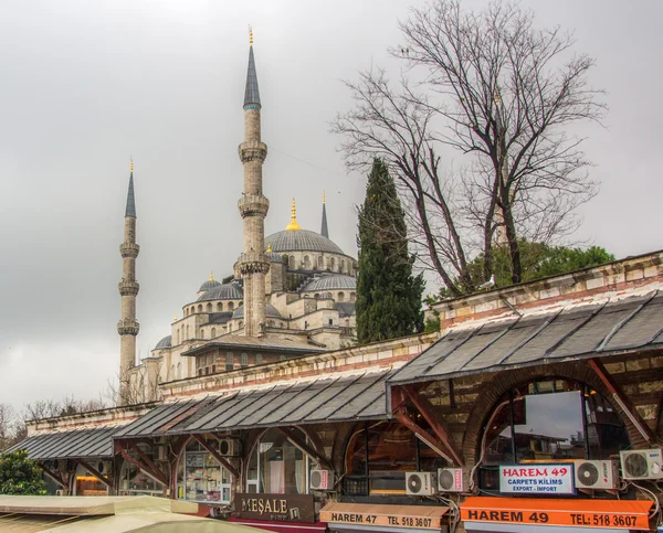 Mezquita Sultán Ahmed de Estambul (Mezquita Azul ) — Foto de Stock