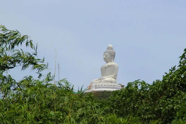 Stora Buddhastatyn i phuket — Stockfoto