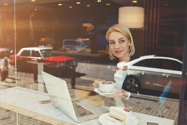 Happy woman freelancer after video conference — Stock Photo, Image