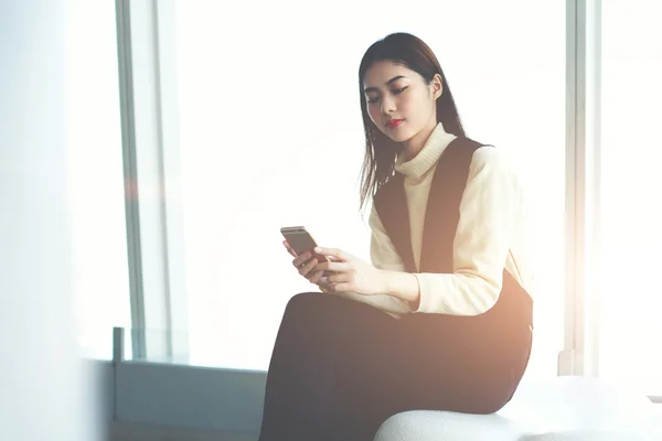 Donna manager della società di intermediazione di successo — Foto Stock