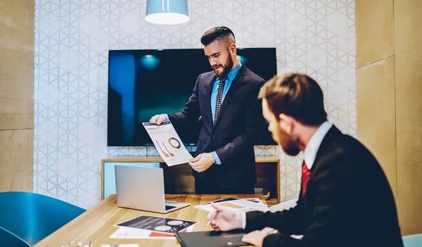 Formally Dressed Caucasian Employee Holding Financial Report Profitable Statistics Benchmark — Stock Photo, Image