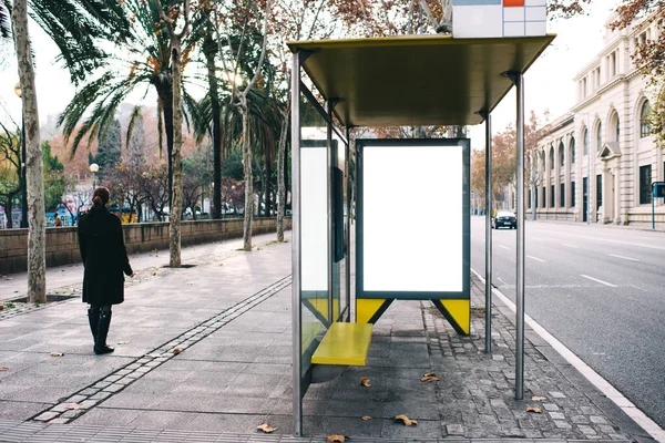 Female Standing Modern Bus Stop Construction Blank Side Banner Promotional — Stock Photo, Image