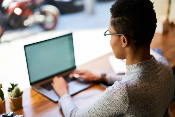 Back View Unrecognizable African American Lady Eyeglasses Sitting Panoramic Window — Stock Photo, Image